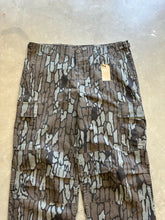 Load image into Gallery viewer, Vintage Trebark Camo Pants (2XL)