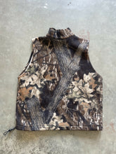 Load image into Gallery viewer, Vintage Mossy Oak Breakup Camo Fleece Vest (M)