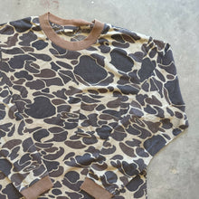 Load image into Gallery viewer, Vintage Duck Camo Shirt (M)