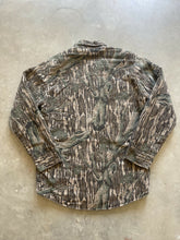 Load image into Gallery viewer, Vintage Mossy Oak Treestand Camo Insulated Button-Up Shirt (M)
