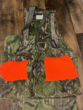 Load image into Gallery viewer, Mossy Oak full foliage turkey vest xl/xxl