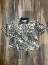 Load image into Gallery viewer, Vintage Mossy Oak Breakup Camo Jersey Material Polo Shirt (XL)