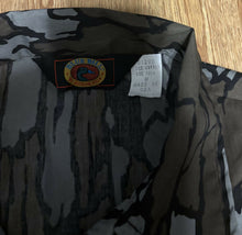 Load image into Gallery viewer, Vintage Blue Bill by Red Head Trebark 3 Pocket Button Up