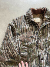 Load image into Gallery viewer, Vintage Duxbak Realtree Camo Jacket (M)