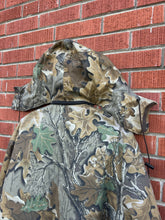 Load image into Gallery viewer, Realtree Advantage Gore-Tex Jacket (L)