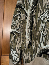 Load image into Gallery viewer, 90’s Mossy Oak Treestand Lined Knit Sweater (L)