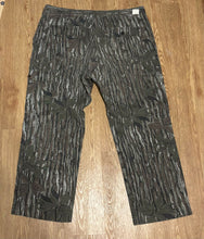 Load image into Gallery viewer, Vintage Blue Bill by Red Head Realtree Cargo Pants