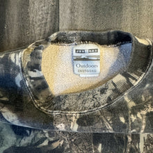 Load image into Gallery viewer, Vintage Mossy Oak Breakup Camo Cotton Crewneck (2XL)