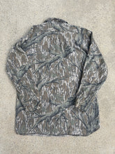 Load image into Gallery viewer, Vintage Mossy Oak Treestand Button Up Strap Shirt (L)