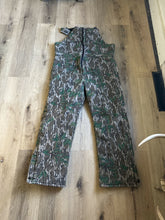 Load image into Gallery viewer, Mossy oak greenleaf insulated bibbs L