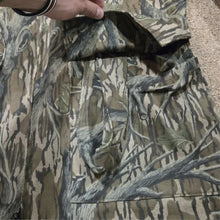 Load image into Gallery viewer, Vintage Mossy Oak Treestand Turkey Hunting Jacket (XL)