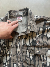 Load image into Gallery viewer, 1990’s Trebark Camo Deer Embroidered Chamois Shirt (XXL)