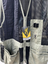 Load image into Gallery viewer, Browning Shooting Vest (2XL)