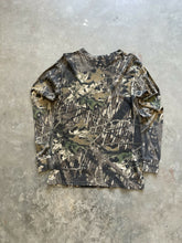 Load image into Gallery viewer, Vintage Mossy Oak Breakup Camo Long Sleeve Shirt (S)
