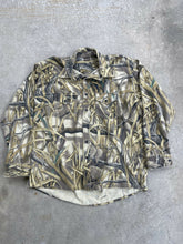 Load image into Gallery viewer, Vintage Classics Realtree Advantage Wetlands Camo Buttonup (L)