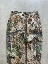 Load image into Gallery viewer, Vintage Realtree Camo Pants (M)