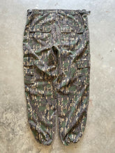 Load image into Gallery viewer, Vintage Trebark Camo Adjustable Waist Pants (XL)