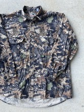 Load image into Gallery viewer, Vintage Mossy Oak Forest Floor Chamois Shirt (2XL)