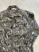 Load image into Gallery viewer, Vintage NWTF Trebark Camo Lightweight Button Up Shirt (L)