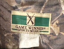 Load image into Gallery viewer, Vintage Game Winner Mossy Oak Shadow Branch Button-Up Short Sleeve Shirt XL