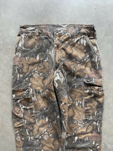 Load image into Gallery viewer, Vintage Mossy Oak Fall Foliage Camo Adjustable Waist Pants (S)