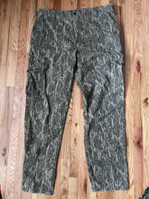 Load image into Gallery viewer, Mossy oak bottomland camo hunting pants made in USA vintage 80s 90s men’s size XL Tall