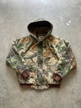 Load image into Gallery viewer, Vintage Duxbak Realtree Camo Hooded Jacket (L)