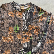 Load image into Gallery viewer, Vintage Superflauge Camo Shirt (L)