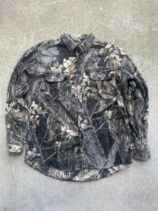 90’s Ozark Trail Mossy Oak Break Up Camo Button-Up Chamois Shirt (M/L)