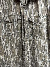 Load image into Gallery viewer, 80’s Mossy Oak Bottomland Shirt Large 🇺🇸