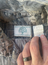 Load image into Gallery viewer, Vintage Mossy Oak Treestand Camo Strap Shirt (XL)