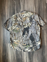 Load image into Gallery viewer, Vintage Remington Mossy Oak Breakup Camo Short Sleeve Nylon Shirt (L)