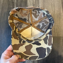 Load image into Gallery viewer, Vintage Ducks Unlimited Trucker Hat
