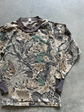 Load image into Gallery viewer, Vintage Realtree Camo Youth Shirt (youth)