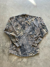 Load image into Gallery viewer, 1990’s Mossy Oak 1st Generation Breakup Camo Chamois Shirt (S)