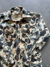 Load image into Gallery viewer, Vintage Duxbak Duck Camo Chamois Shirt (S/M)