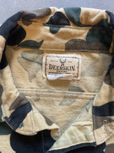 Load image into Gallery viewer, Vintage DeerSkin Duck Camo Chamois (L)