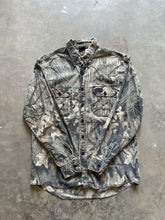 Load image into Gallery viewer, Vintage Rattlers Brand Mossy Oak Breakup Camo Button-Up Shirt (L)