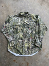Load image into Gallery viewer, Vintage Chad Hatton’s Swampy Camo Button-Up(L)