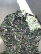 Load image into Gallery viewer, Vintage Mossy Oak Full Foliage Camo Coveralls (2XL)