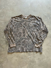 Load image into Gallery viewer, Vintage Mossy Oak Treestand Camo Long Sleeve Shirt (XL)