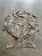 Load image into Gallery viewer, Vintage Duxbak Realtree Camo Mock Neck Shirt (M)