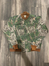Load image into Gallery viewer, 90’s Mossy Oak Shadow Leaf Camo Bomber Jacket (XL) 🇺🇸