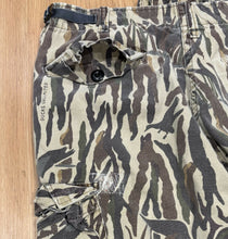 Load image into Gallery viewer, Vintage Rattlers Camo Ducks Unlimited Camo Cargo Pants Large Long