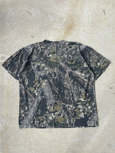 Load image into Gallery viewer, Vintage Mossy Oak Breakup Camo Pocket T-Shirt (2XL)