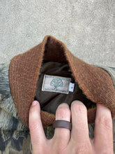 Load image into Gallery viewer, Vintage Mossy Oak Treestand Insulated Bomber Jacket (L)