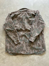 Load image into Gallery viewer, 1990’s Mossy Oak Greenleaf Camo Chamois Shirt (2XL)