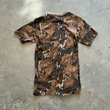 Load image into Gallery viewer, Vintage Mossy Oak Fall Foliage Camo T-Shirt (S)