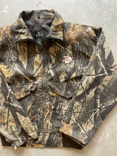 Load image into Gallery viewer, Vintage Realtree Hardwoods Camo Bass Pro Shops Jacket (S)