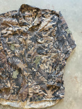 Load image into Gallery viewer, Vintage Mossy Oak Forest Floor Camo Button-Up Shirt (M/L)